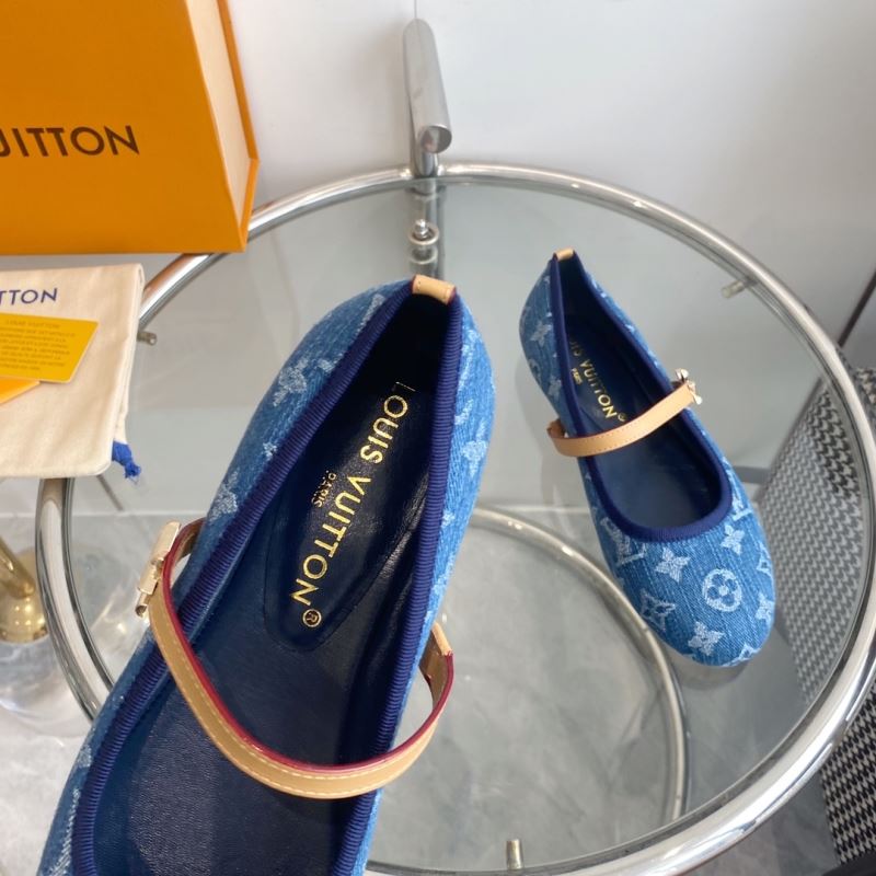 Louis Vuitton Flat Shoes